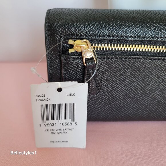 COACH Wyn Envelope Crossgrain Leather Wallet- Black color - Picture 14 of 14